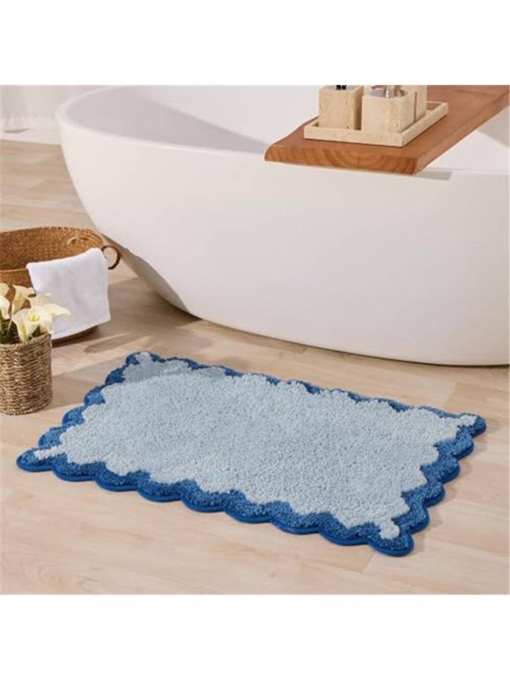 Scalloped Bath Mat Microfiber Non Slip Absorbent Bathroom Rug Washable